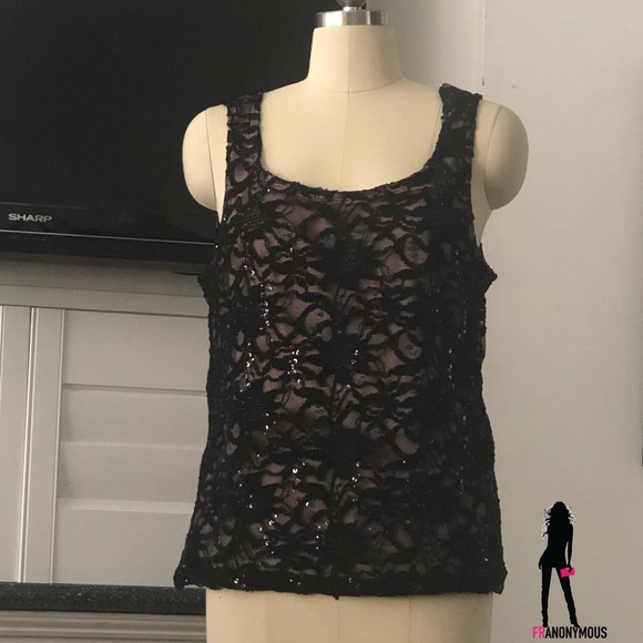 Sequin Embellished Black Lace Sleeveless Top - Picture 3 of 4
